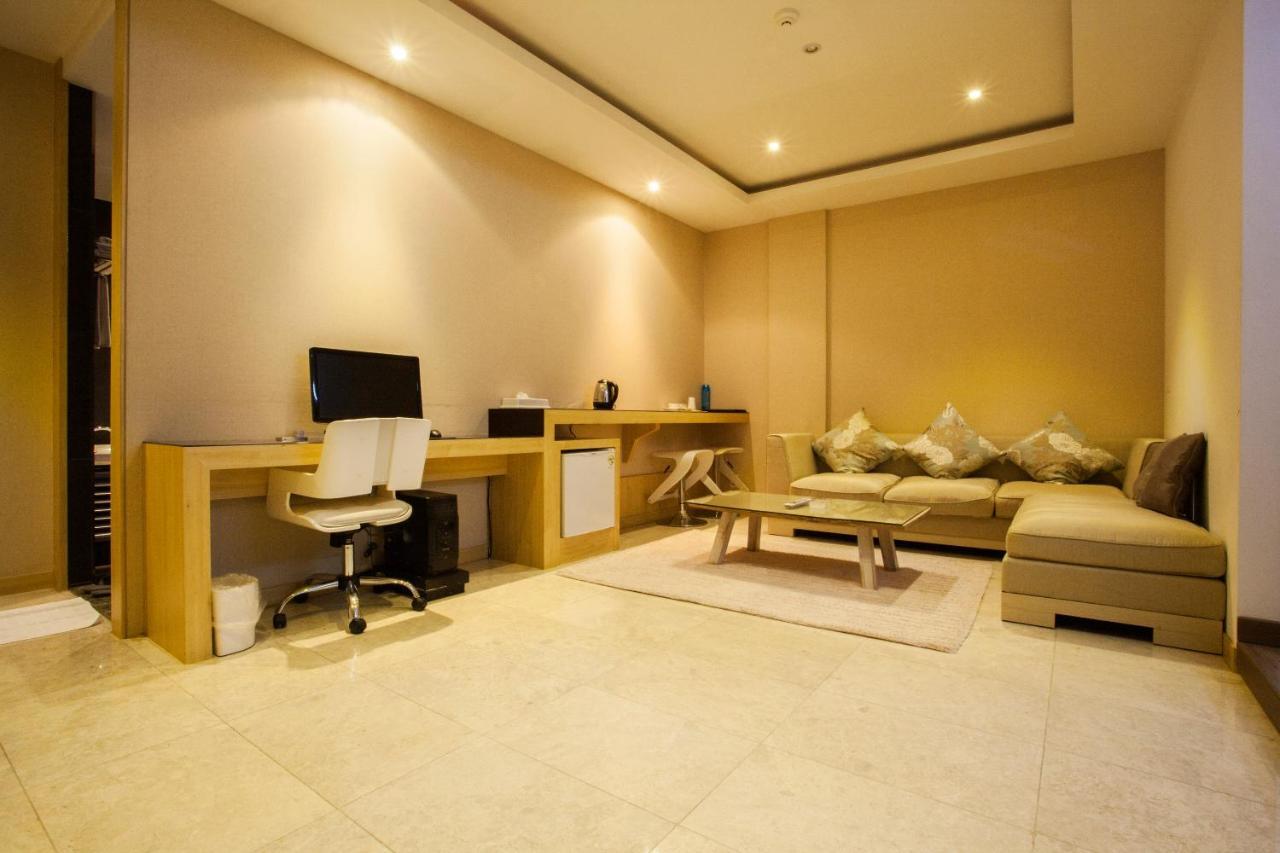 Suwon Reve Hotel Esterno foto