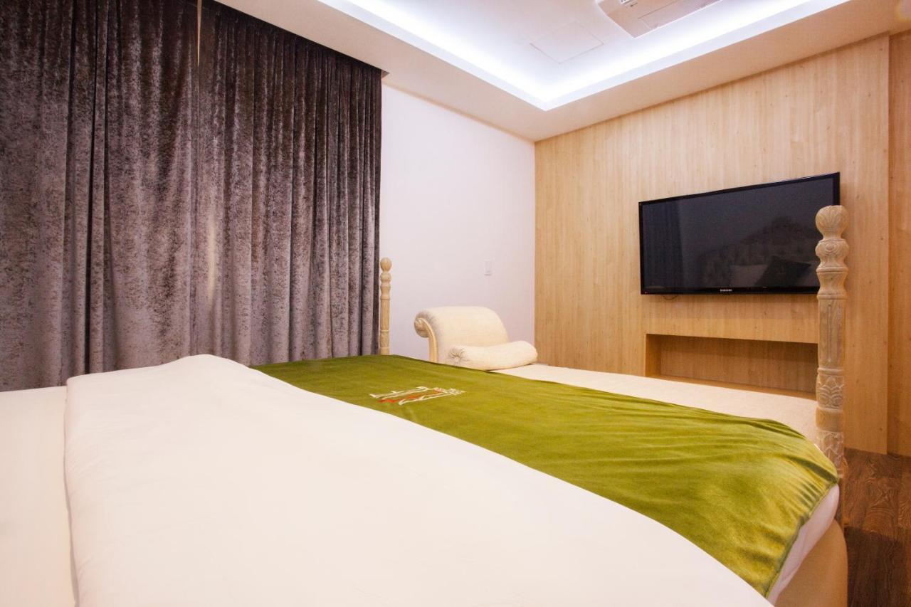 Suwon Reve Hotel Esterno foto