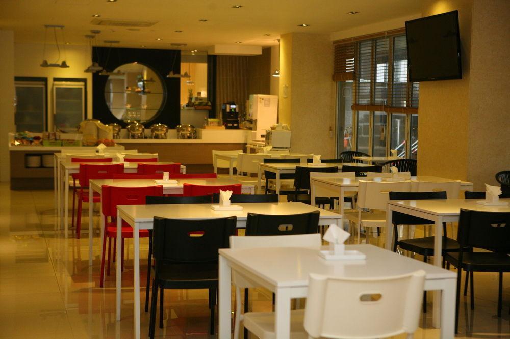 Suwon Reve Hotel Esterno foto